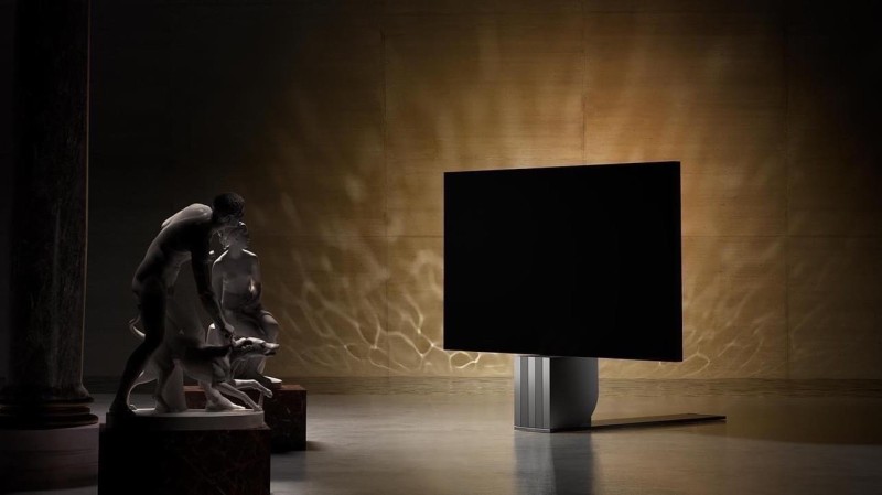 C’seed the unfolding TV